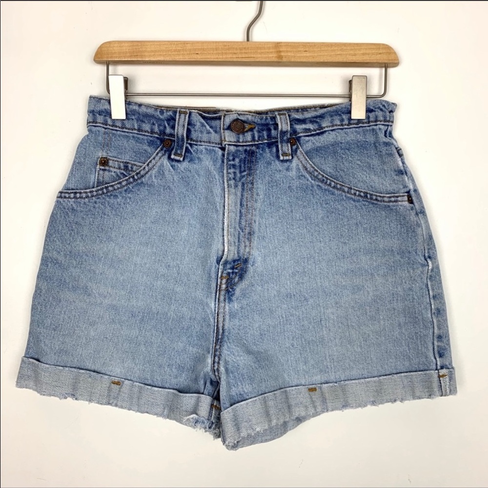 Orange Tab Womens Levi’s Shorts Size 9 VINTAGE 954